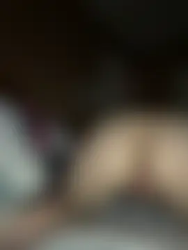Cass_wild live sex-cam show