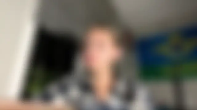 Chat soba uživo modela AiConzemius