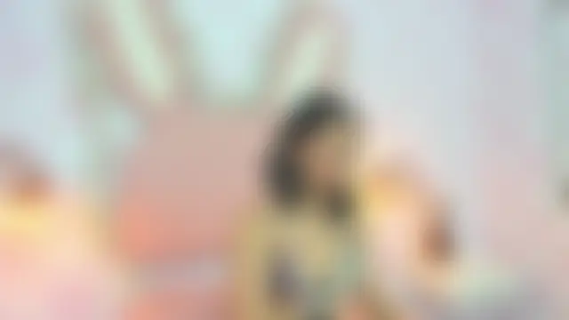 Miia_Desire's Live Chat Room