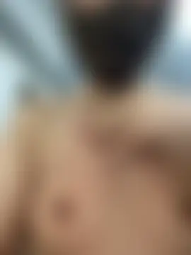 Hany_45 Adlı Modelin Canlı Sohbet Odası