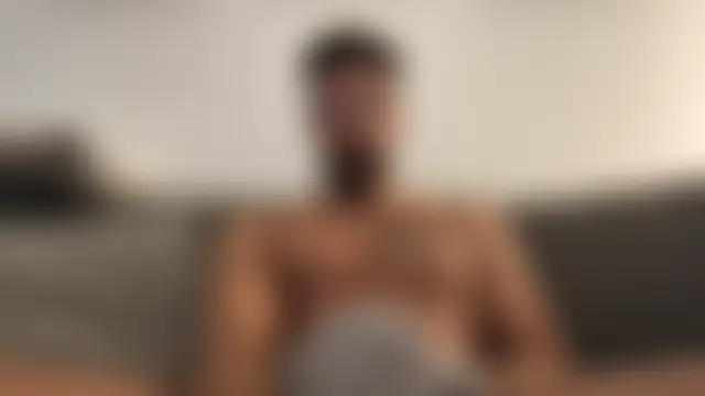 YoloNude Show di sesso, in cam, in diretta