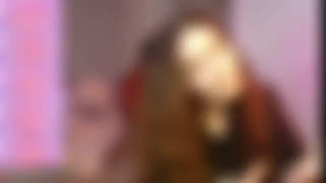 solitudebby Adlı Modelin Canlı Sohbet Odası