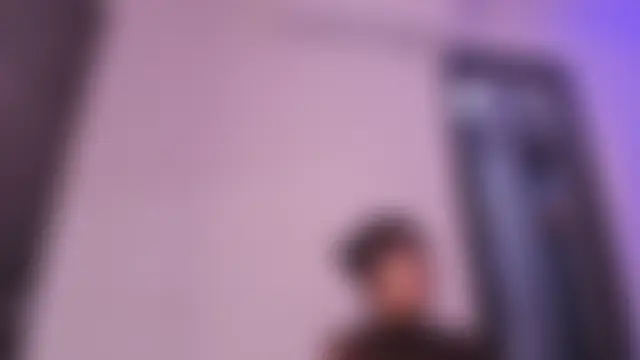 Živá chatovací místnost kira_dll