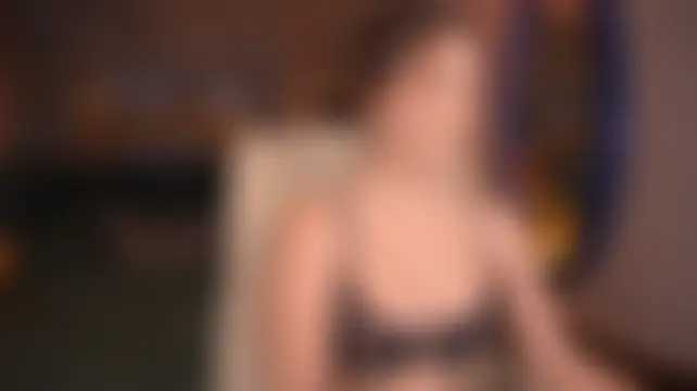VikVikLove Adlı Modelin Canlı XXX Sohbeti