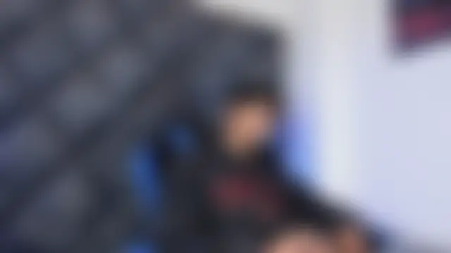 LiamKron 网络视讯表演