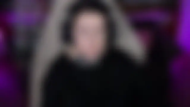 Phòng Chat Trực Tiếp QwertyAnnie_Lbo