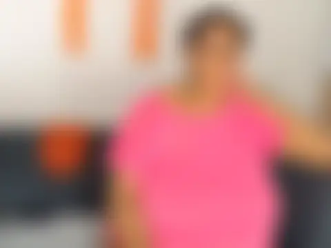 BUSTYQUEEN56_ 即時聊天室