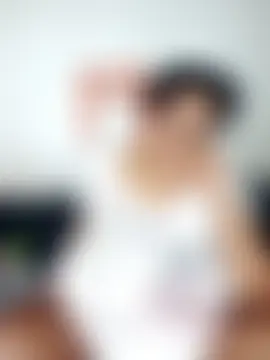 Chat soba uživo modela BUSTYQUEEN56_