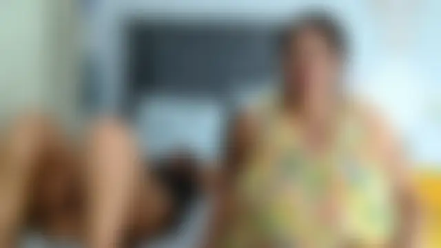 BUSTYQUEEN56_'s Live XXX Chat
