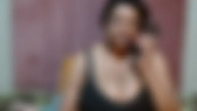 BUSTYQUEEN56_'s Live Chat Room