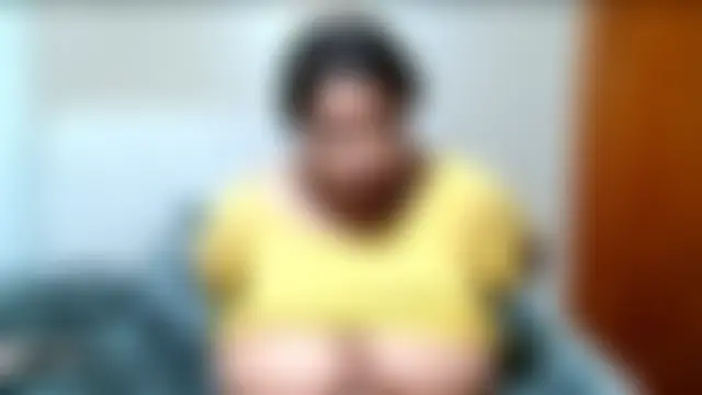 BUSTYQUEEN56_ Adlı Modelin Canlı XXX Sohbeti