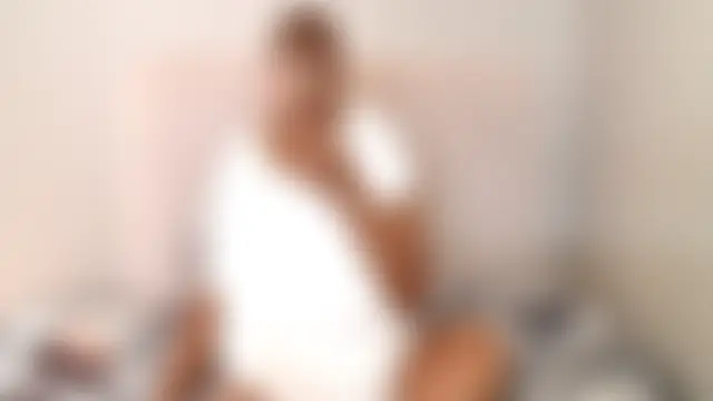 Chat soba uživo modela BUSTYQUEEN56_