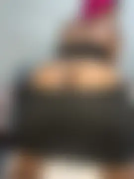 Phòng Chat Trực Tiếp petite_bee