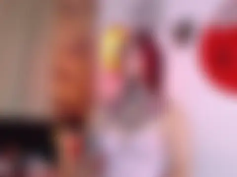 Atenea_Red's Live Chat Room