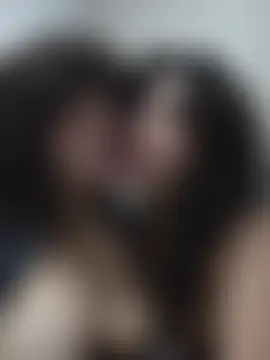 Cutecurlyn Live chat-huone