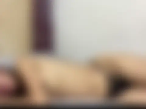 imyourcheska's Live Webcam Chat