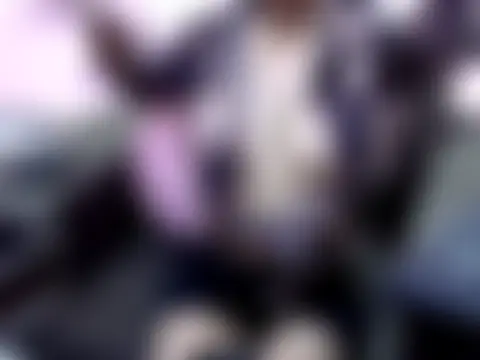 Angle-ria Live chatroom