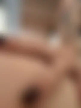 XXX chat uživo modela BOOMFOXY