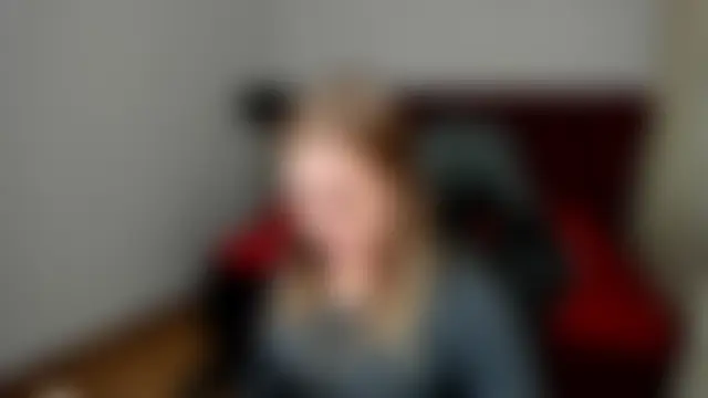 EllaBells live-chat rom