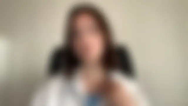 Živá chatovací místnost LisaSunrise