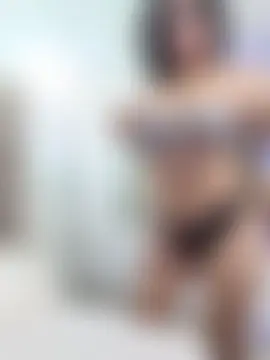 abby_doll_ Adlı Modelin Canlı Sohbet Odası