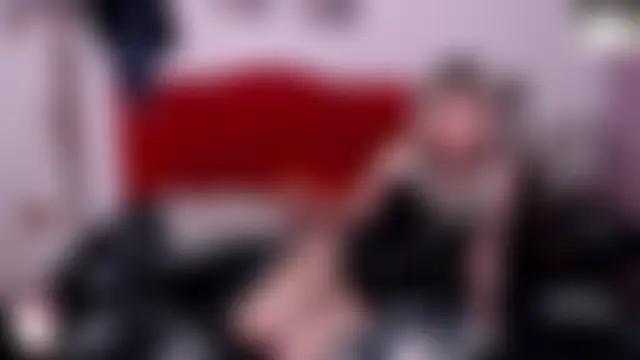 Pokazy przed kamerką – Cute_Chrixxx