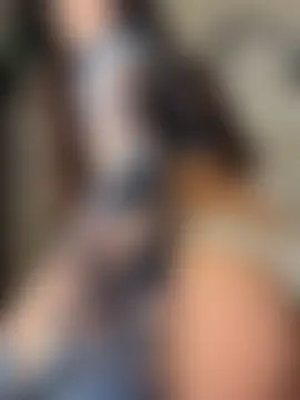 Alix_Rousses20's Live Chat Room