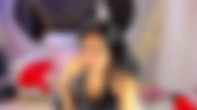غرفة دردشة Ammy_Woodd المباشرة