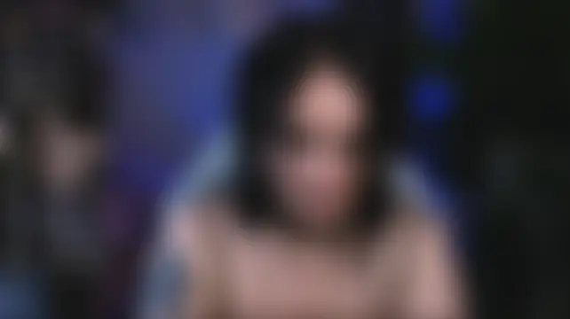 Ame_xCore élő chatszobája