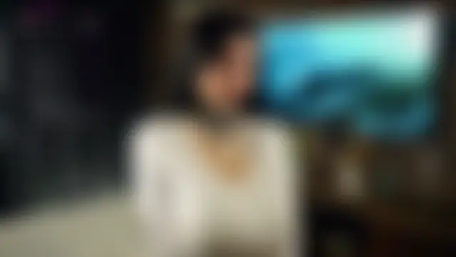 GentleRen: διαδικτυακό σόου στην κάμερα