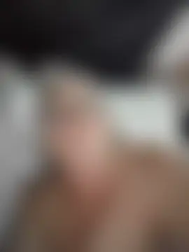 chanelsexx Adlı Modelin Canlı Sohbet Odası