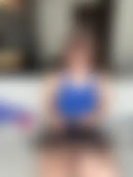 Sarahhh_xxx's Live Chat Room