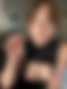 Sarahhh_xxx élő chatszobája