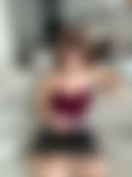 Онлайн чат Sarahhh_xxx