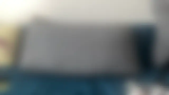slimsarap's Live Chat Room