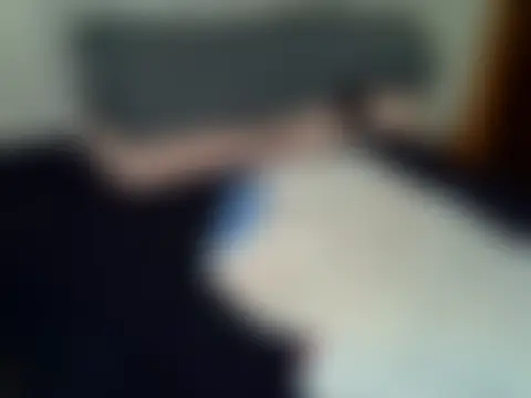 חדר צ'אט בשידור חי של silkynova