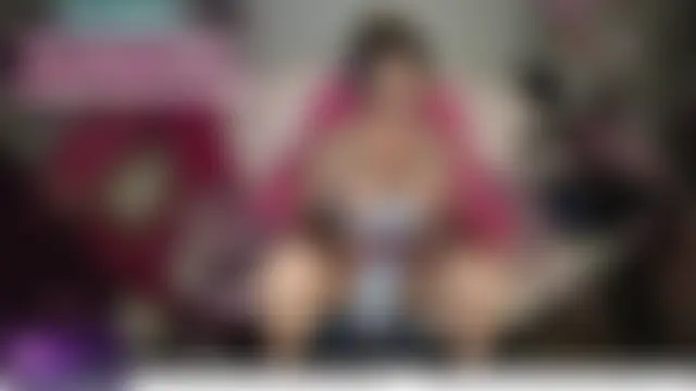 nikki_juggs' Live Chat Room