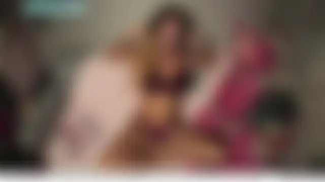 nikki_juggs' Webcam Show