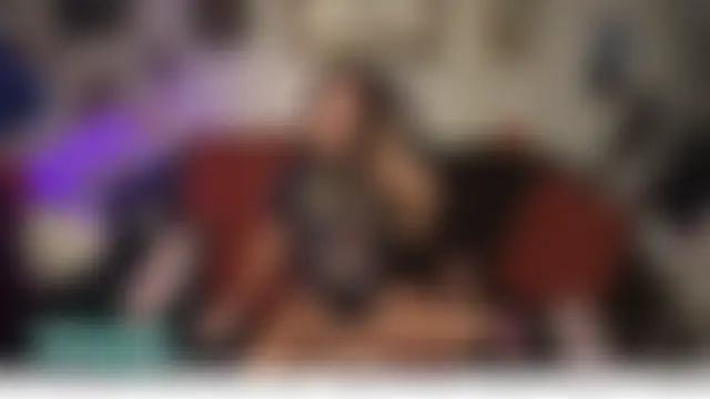 nikki_juggs লাইভ চ্যাট রুম