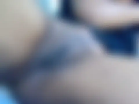 Thiq_bae Adlı Modelin Canlı Sohbet Odası