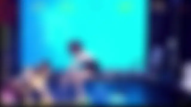 Xt-001 webcam show
