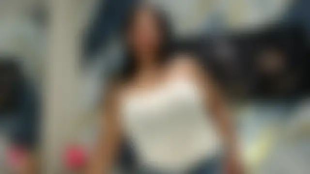 הופעת וובקאם של Yasmine_Tapias