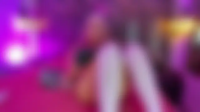 leslyy_evans Live Chatraum