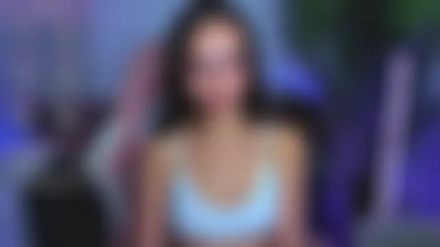 Petite_Moly Pertunjukan Webcam