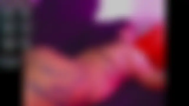 חדר צ'אט בשידור חי של Scarlethh_ss