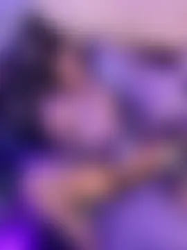 addiashtray's Live XXX Chat