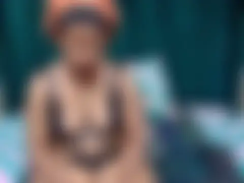 Mellowkittyyellow লাইভ চ্যাট রুম