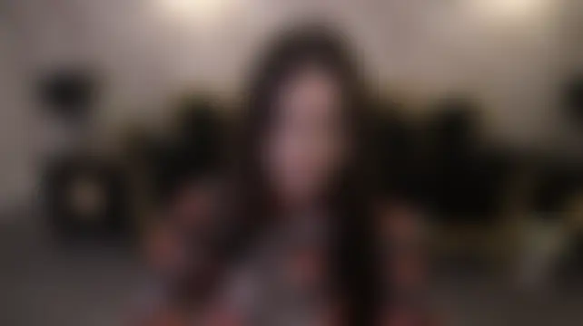 AlesiaDessmond Adlı Modelin Canlı XXX Sohbeti