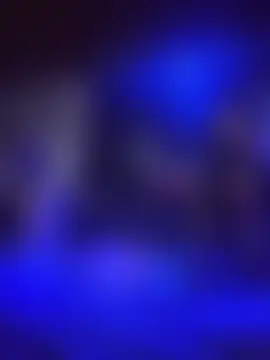 Lara_Glitch – Naživo chatovacia miestnosť