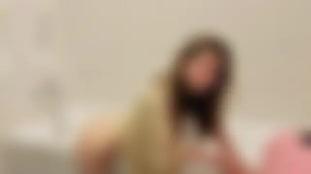 DongMoolt's Live XXX Chat